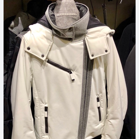 FRAUENSCHUH Jackets & Blazers - NWT stunning white ski jacket never worn very chic